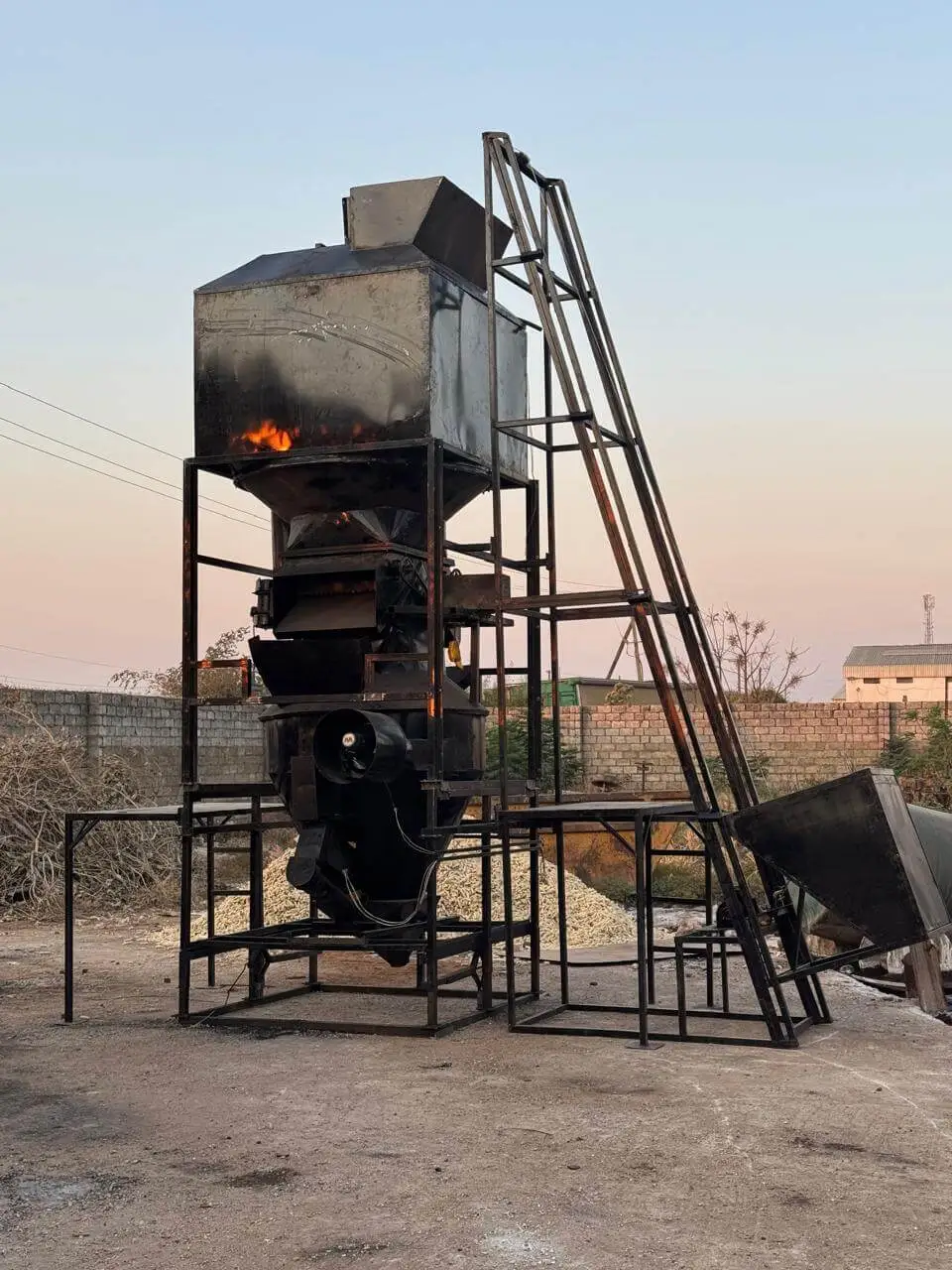 PyroTower pyrolysis system for converting waste biomass into biochar carbon credits